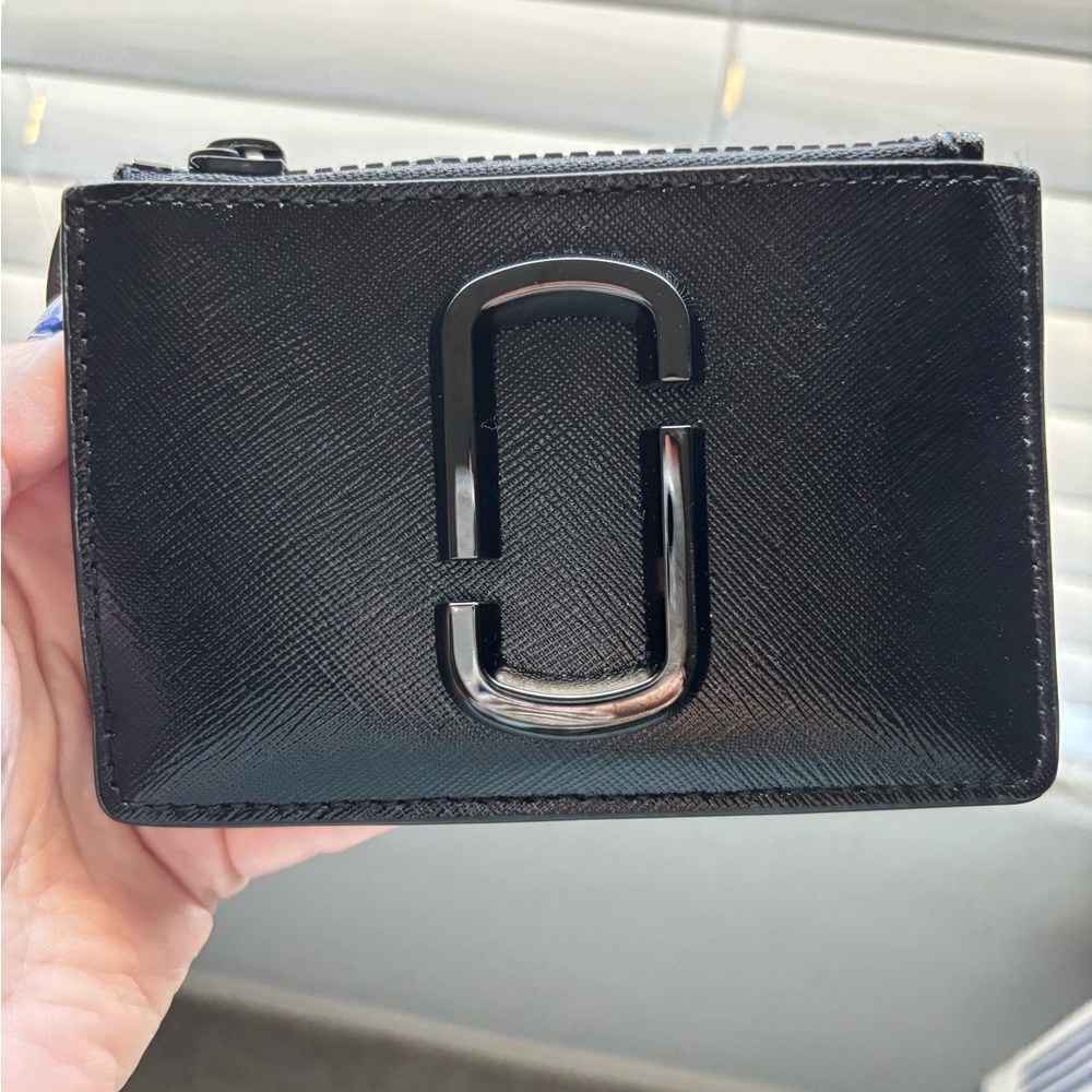 NWOT Marc Jacobs “the Snapshot” wallet
